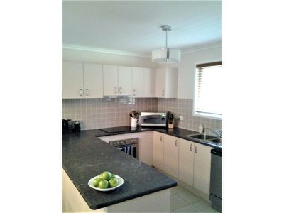 7 / 8 Briggs Road, Springwood