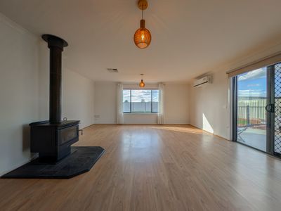 15 Redgum Drive, Kerang