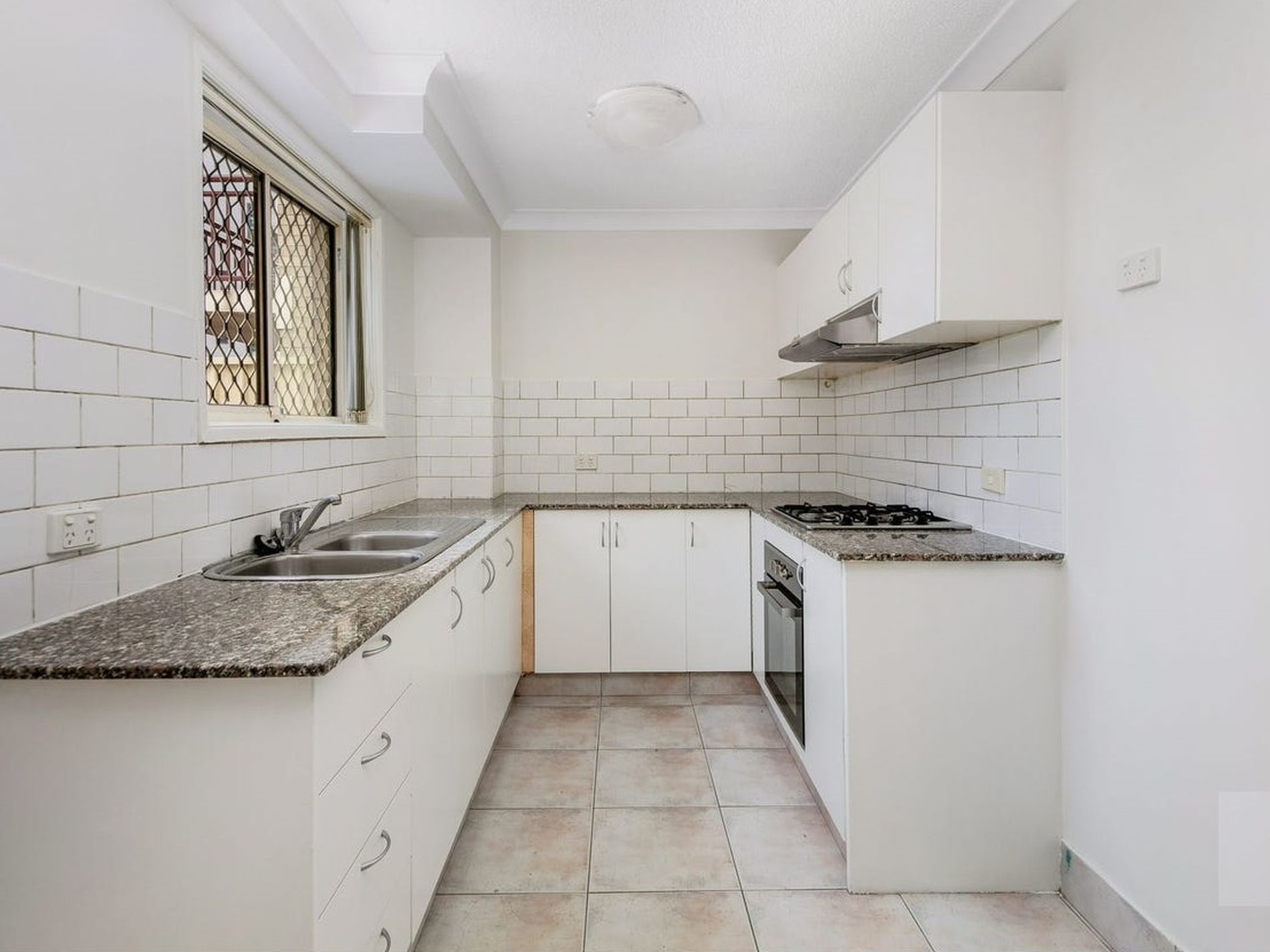 8 / 17 Stanley Street, Bankstown