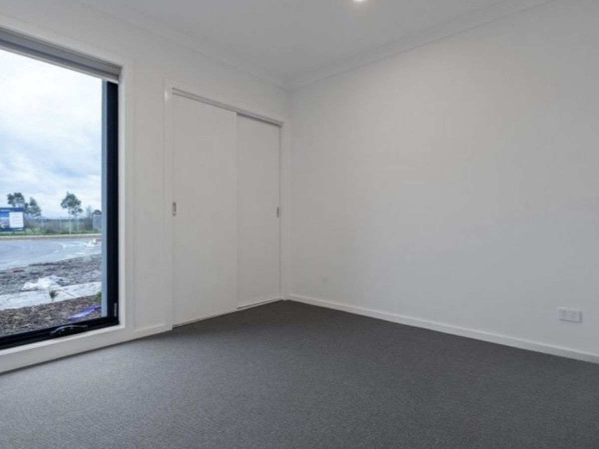 96 Garrong Avenue, Wollert
