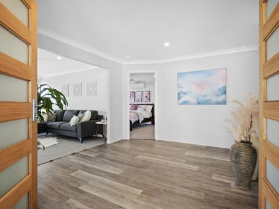 4 Darnay Road, Broadbeach Waters