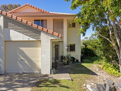 28 / 3 Arundel Drive, Arundel