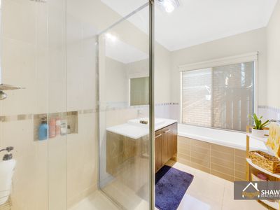 3 Arrowhead Street, Manor Lakes