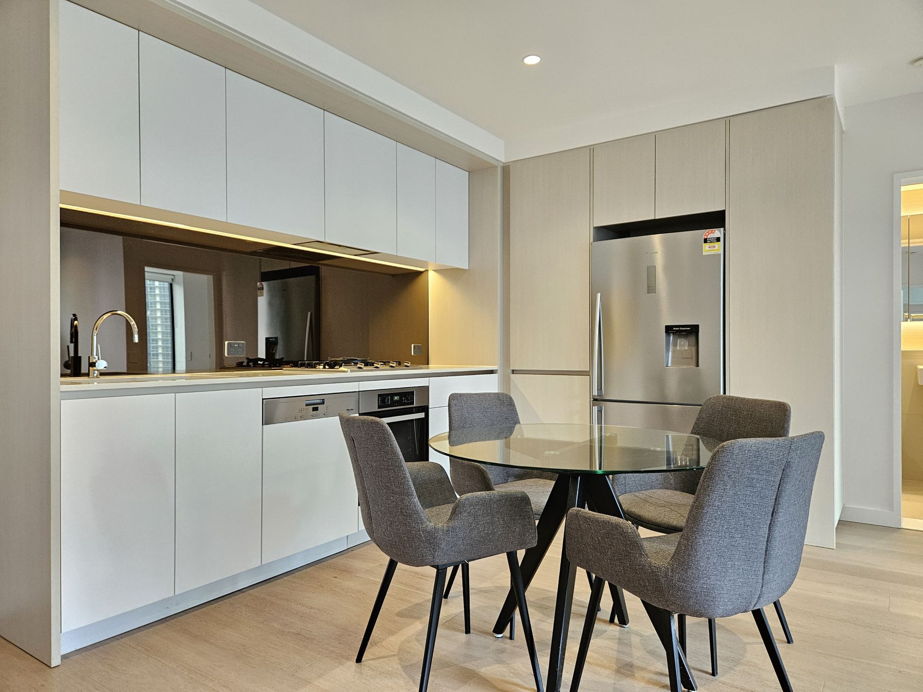 1103 / 628 Flinders Street, Docklands