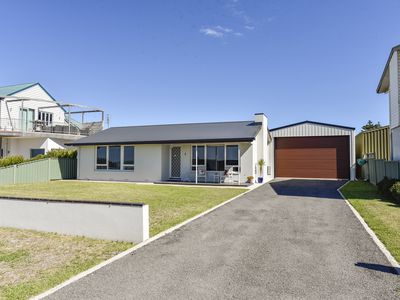 4 Beach Road, Beachport