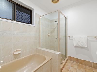 8 Karalee Street, Sunnybank