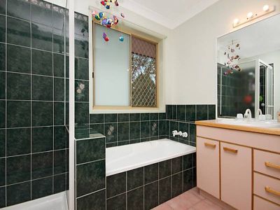 23 Bauple Crescent, Rochedale South