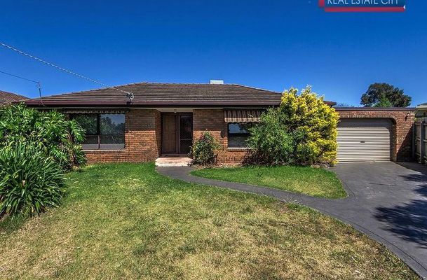 9 Brampton Close, Craigieburn