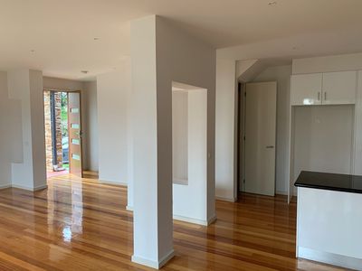 23 Heyington Avenue, Doncaster