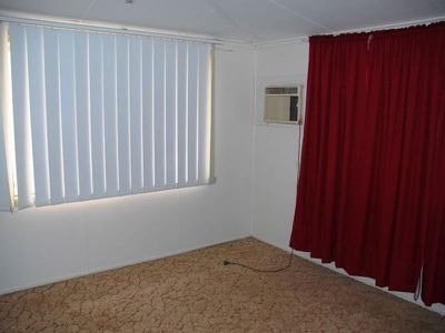 176 Kingfisher street, Longreach