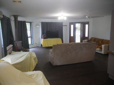 32 /  34,36 Bell Street, Kumbia
