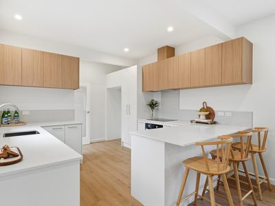 16 Archer Street, Saint Albans