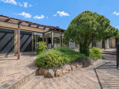 5 Lakeside Road, Churchlands