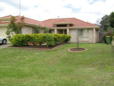 25 Easter Crescent, Pacific Pines