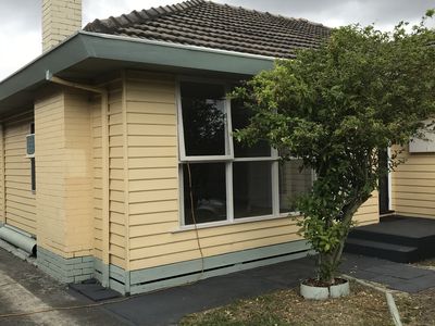 8 Colonel Street, Clayton