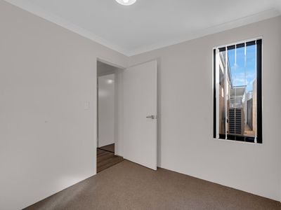 5 DAINTREE STREET, Baldivis