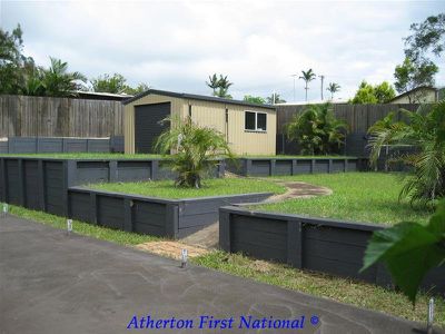 17 Rose Street, Atherton