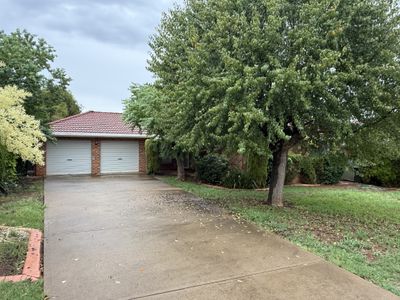 7 Cobden Place, Parkes