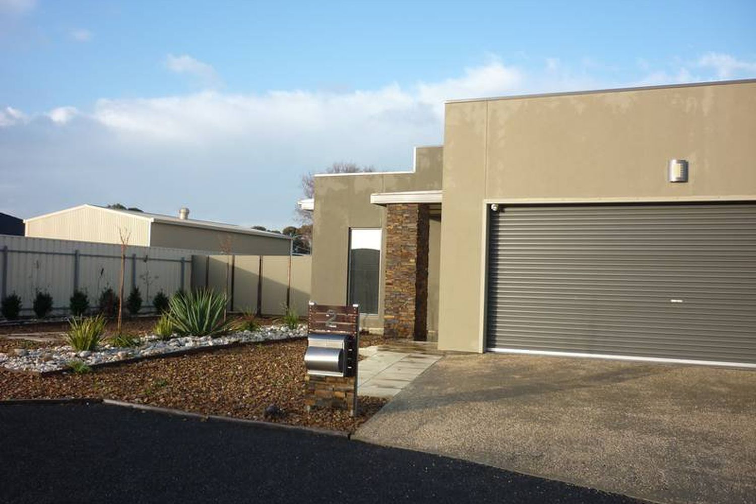 2 Bodey Court, Horsham