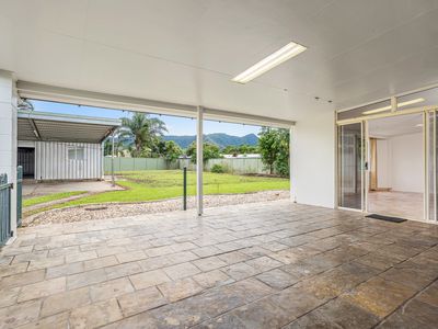 5 Mackellar Close, Edmonton