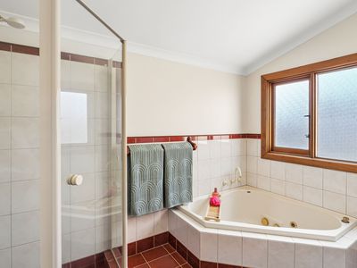 42 Araluen Street, Morley