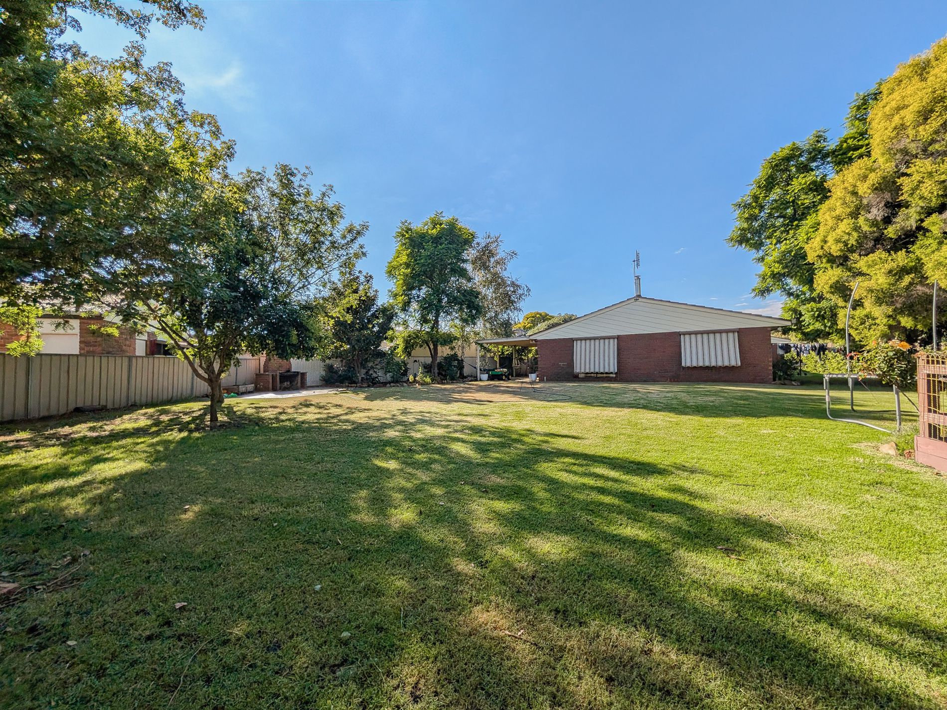 1 Green Court, Swan Hill