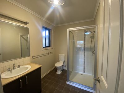 128 Harmony Drive, Tarneit