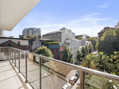 403 / 2 Springfield Avenue, Potts Point