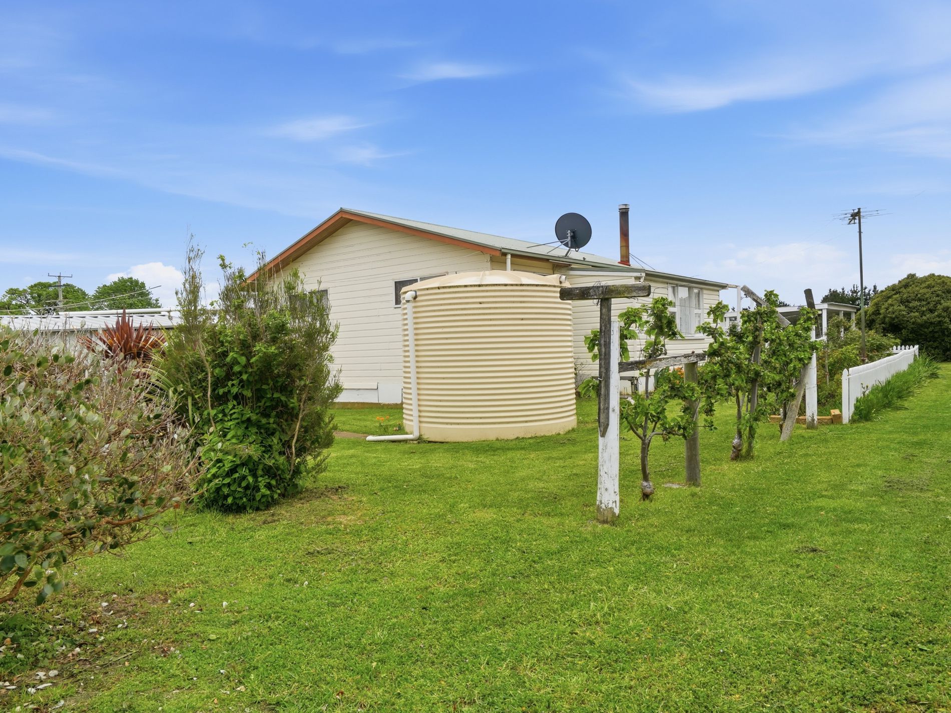 42 Badajos Street, Ross