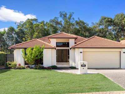 4 Greenside Court, Peregian Springs