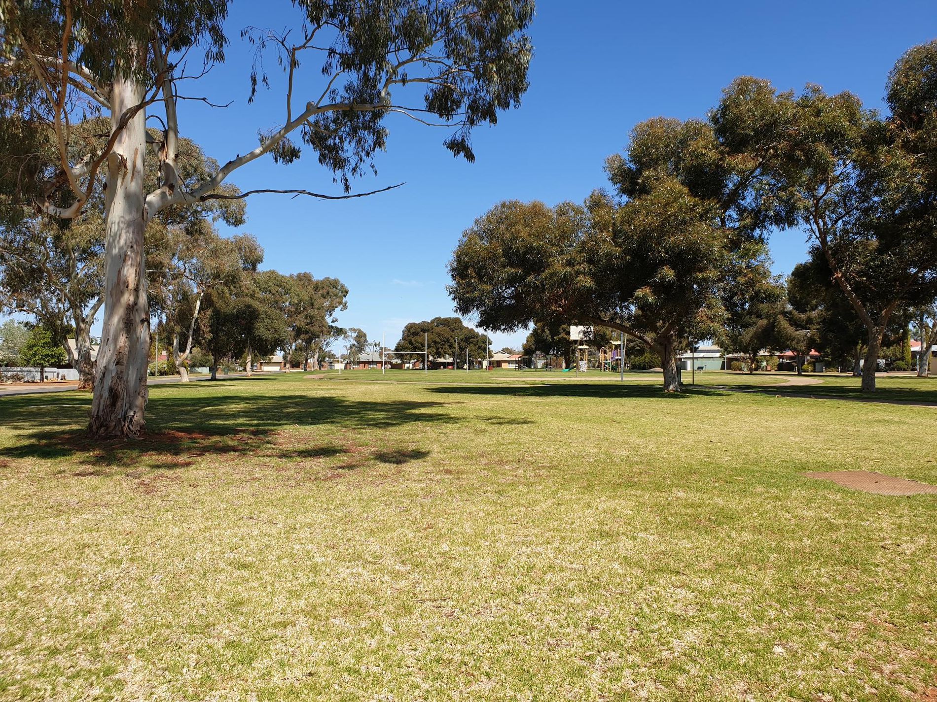 23 Hefron Circle, Somerville