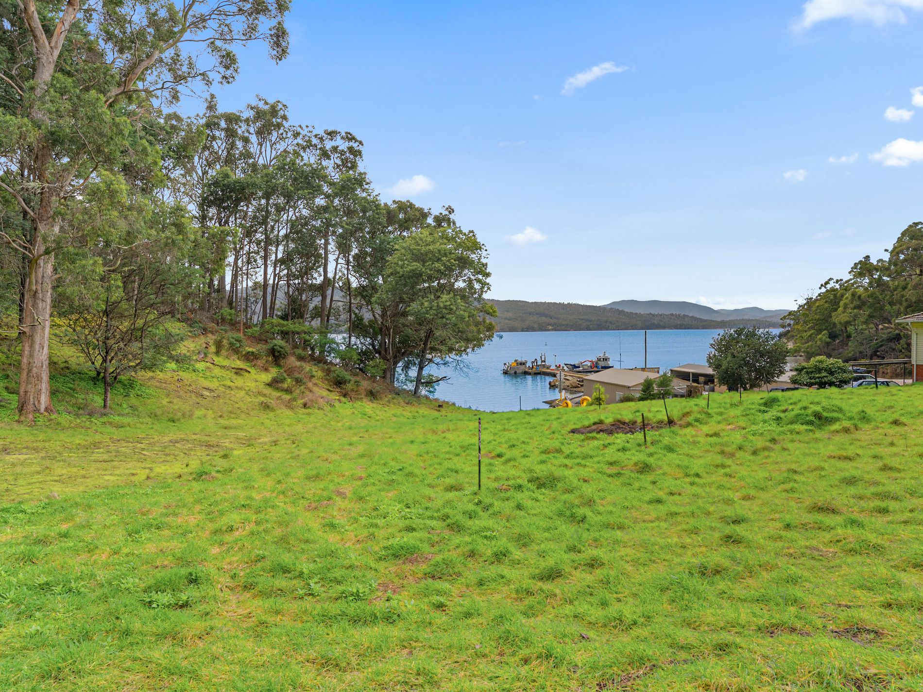 73 Esperance Coast Road, Surges Bay