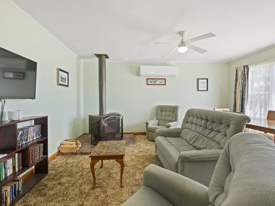 24 Counsel Street, Zeehan