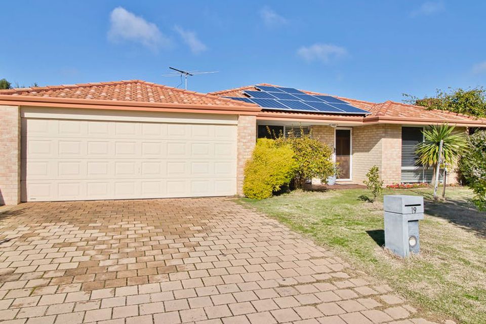 19 Menora Loop , Warnbro