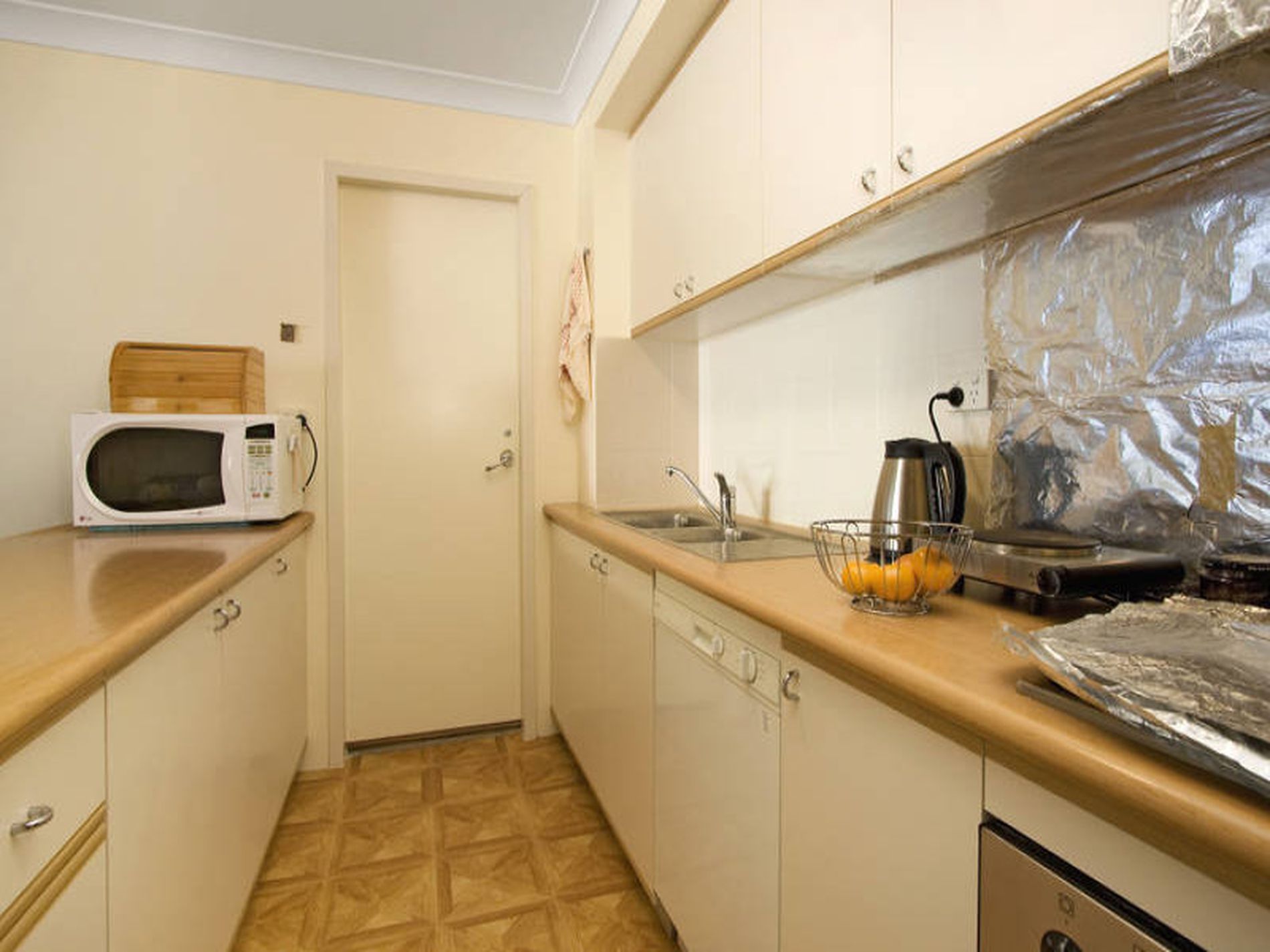 2403 / 177 Mitchell Road, Alexandria