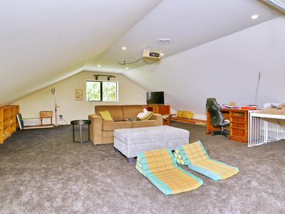 375 Port Hills Road, Hillsborough