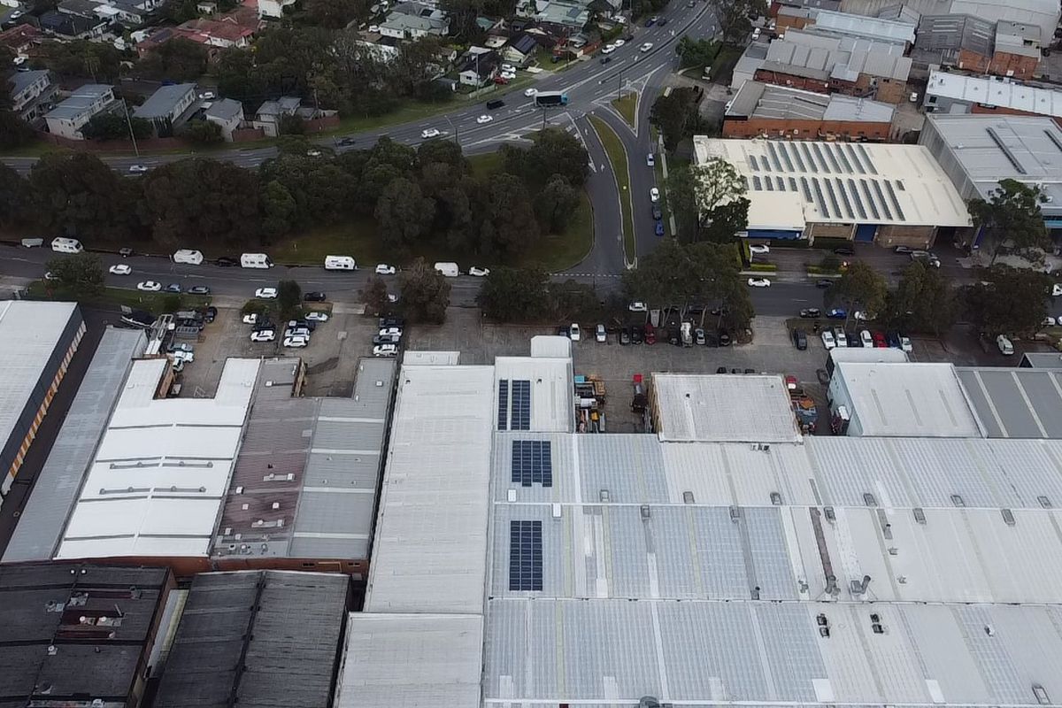 12 Endeavour Road, Caringbah