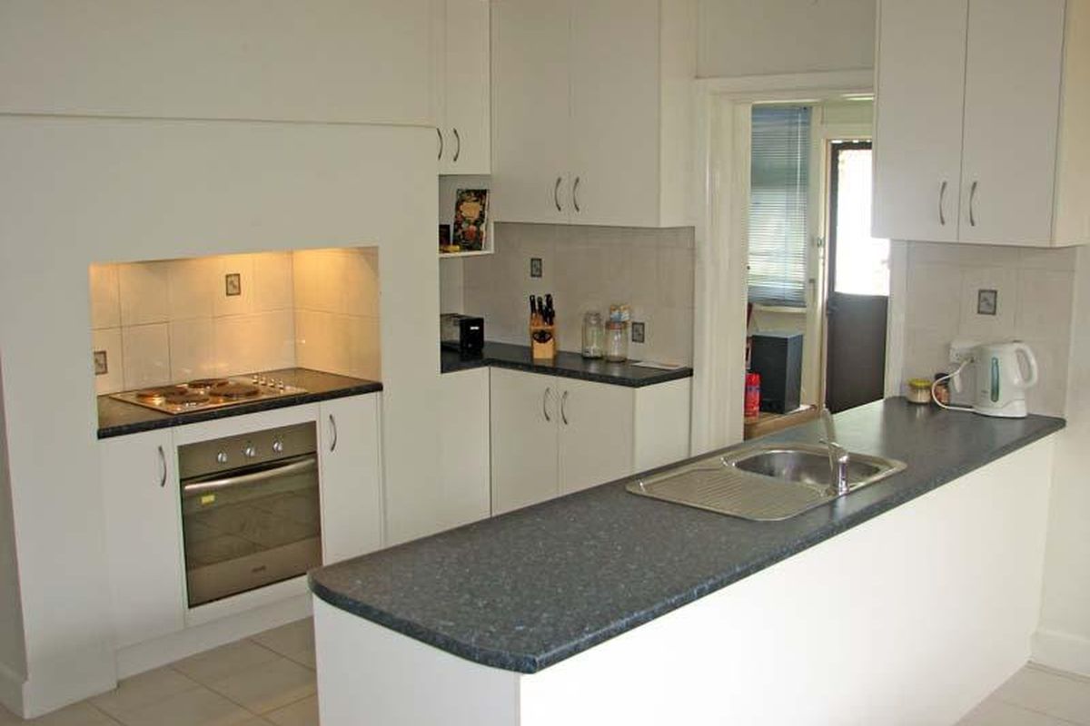 16 Saunders Street, Kyabram