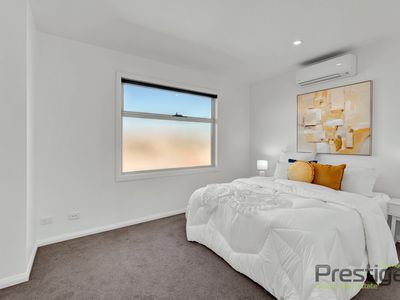 5 / 5 Winifred Street, Essendon