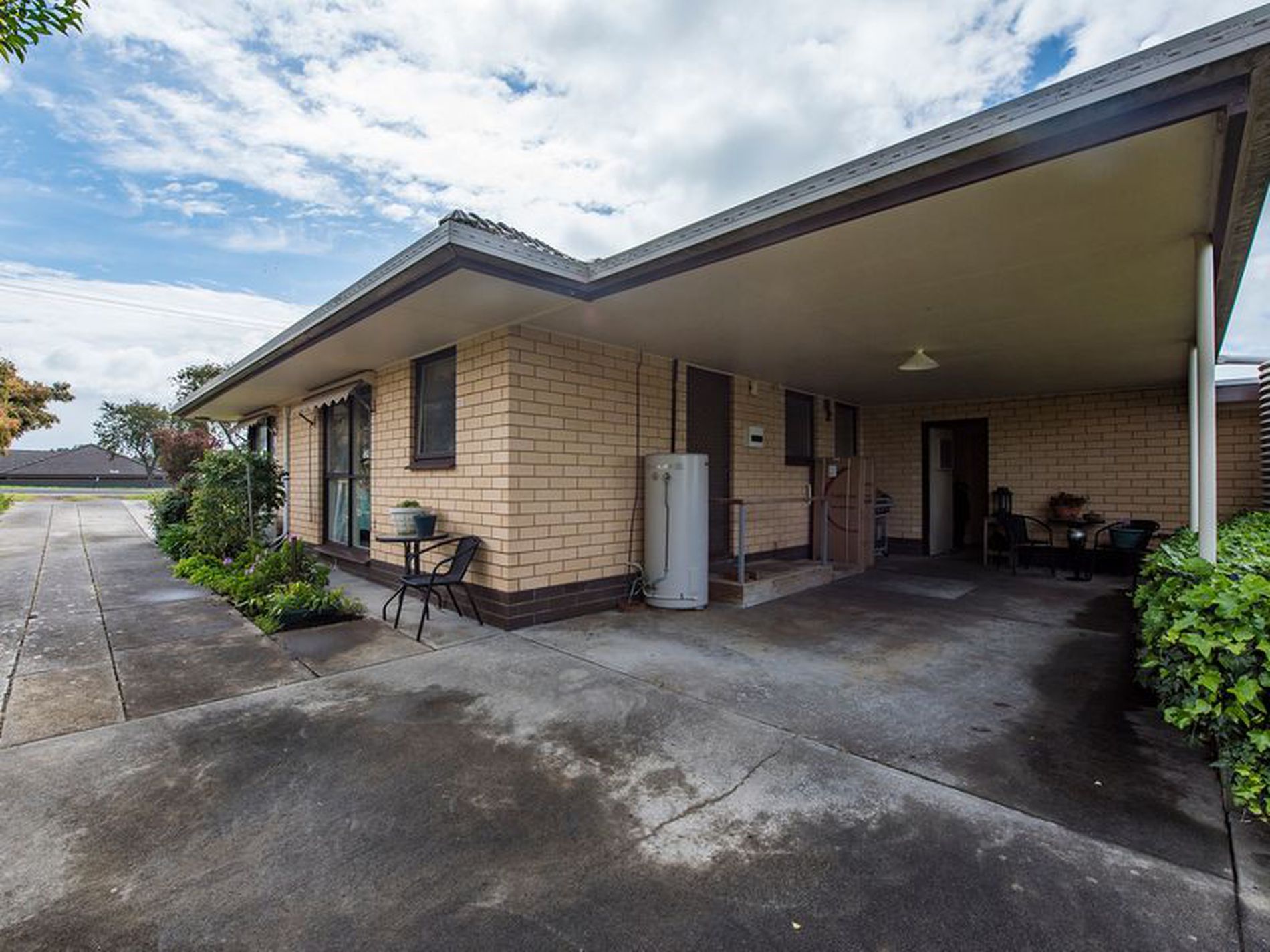 3 / 33 Main Street, Millicent