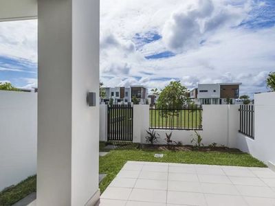 11 Park Lane, Hope Island