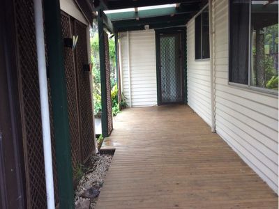 46 The Esplanade, Oak Flats