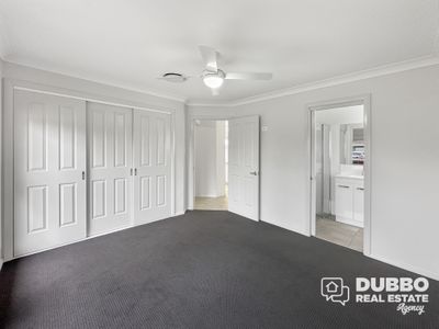 1 Apsley Crescent, Dubbo