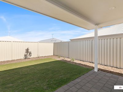 10 Strickland Parade, Eglinton