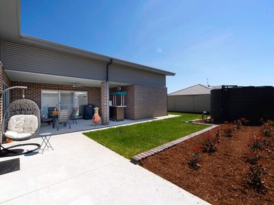 10 Angus Place, Bungendore