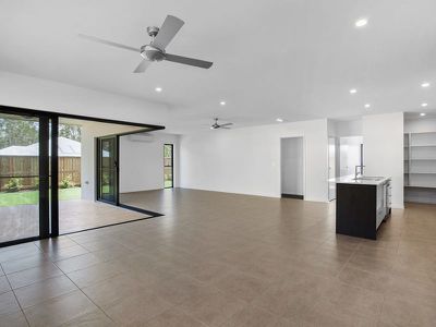 13 George Street, Tewantin