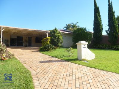 18 Edgeware Drive, Rochedale South