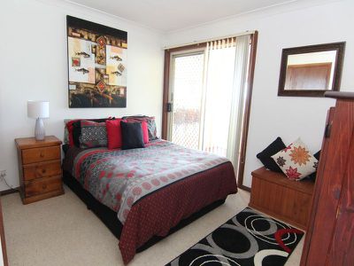 41 Belton Way, Forster