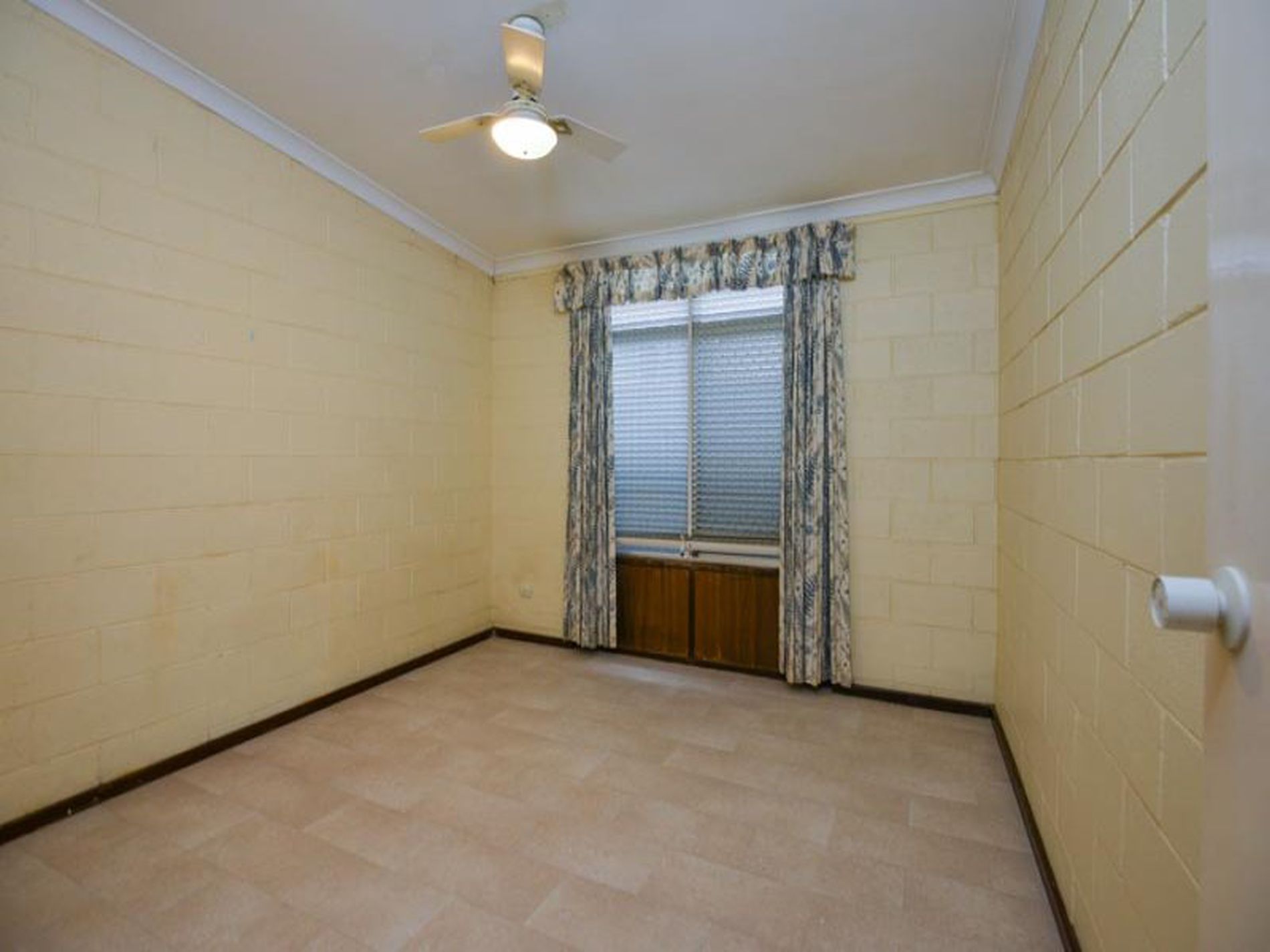 76 Hanbury Street, Kalgoorlie