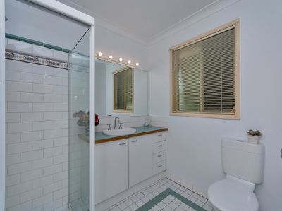 27 Balmoral Grove, Karalee